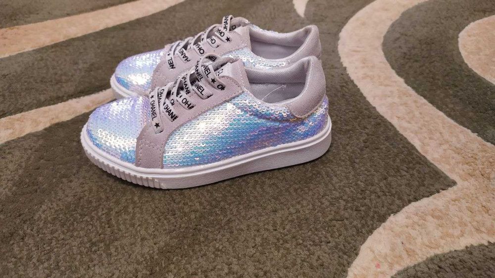 Кеды для девочки