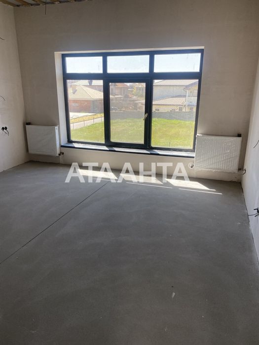 В продаже дом в Совиньоне 120м. 3 спальни