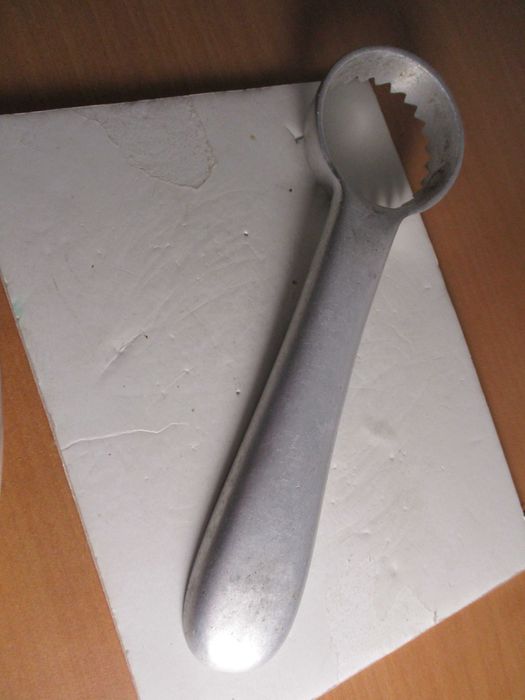 Escamador de Peixe Alba em Aluninío Fundido.