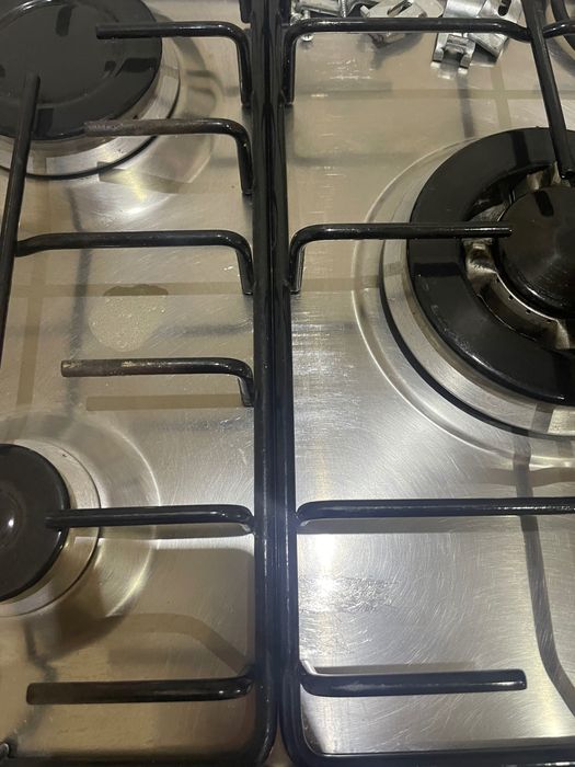 Fogão de 5 bicos com esqueiro encastrável