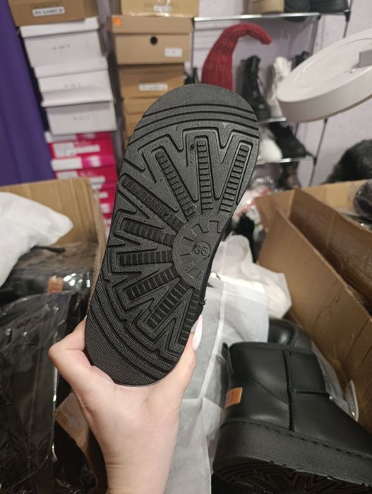 Уггі натуральний ЗАМШ на 34 35 36 37 38 38 жіночі чорні на молнії