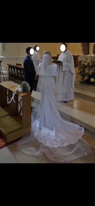 Piękna suknia ślubna