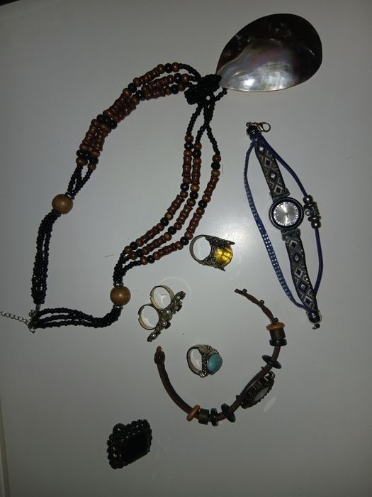 Lote de bijuteria como nova