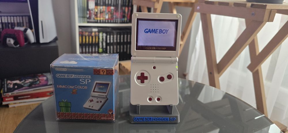 Nintendo Gameboy advance sp  25th Mario unikat
