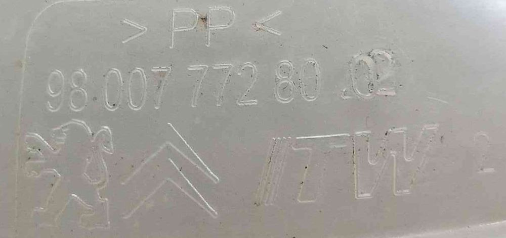 Reservatório / Depósito da Água / Líquido de Refrigeração 9600777280 - PEUGEOT 208 I