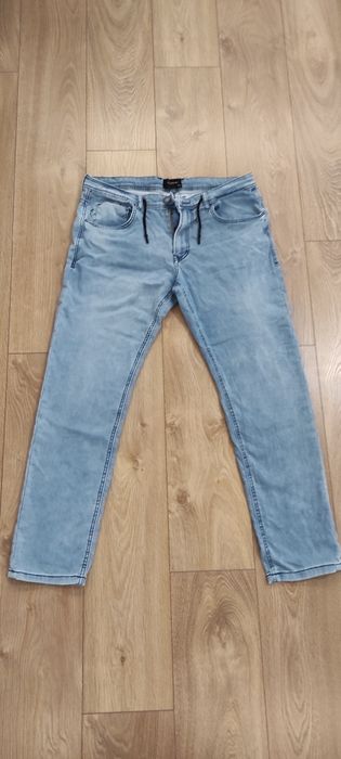 Dżinsy Reserved 34/32