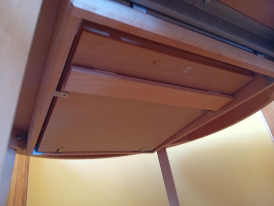 Okrągły stół Ikea - rozkładany