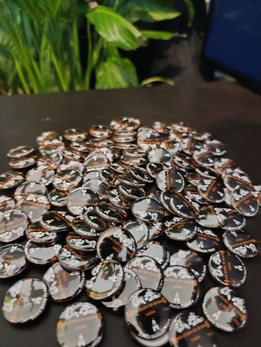 Pins/crachás personalizados