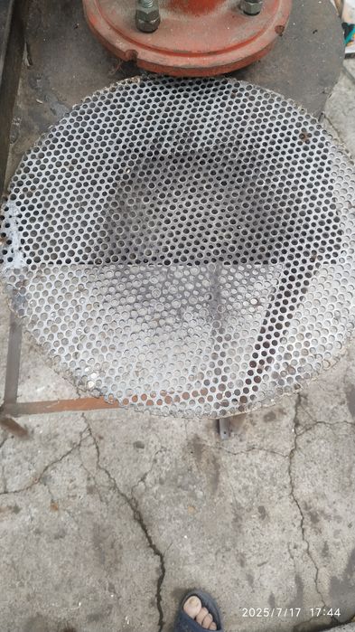 Зернодробилка, состояние б/у