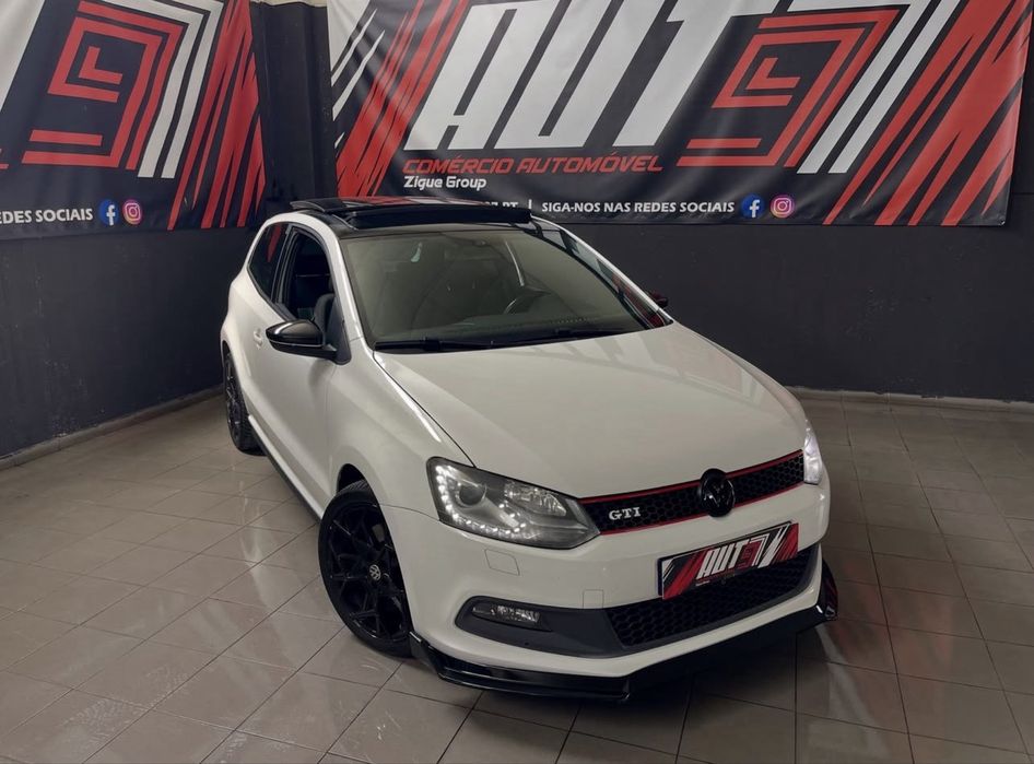 Volkswagen Polo GTI 1.4 TSI 180 CV — photo 3