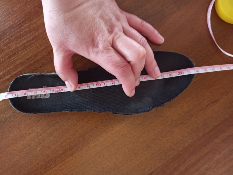 Trampki dziewczęce r.34