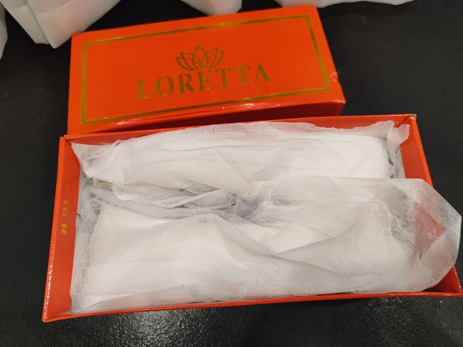 Лофери кеди макасіни білі 38 р