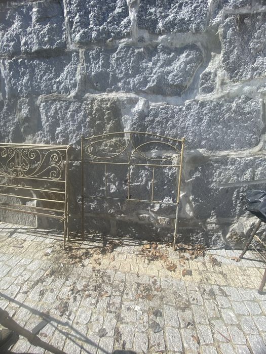 Vendo cabeceiras de camas de ferro