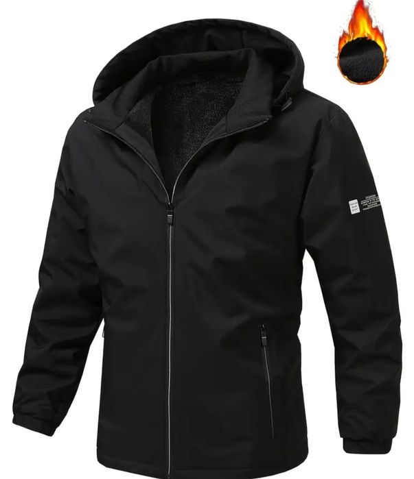 Casaco blusão novo a estrear xxl
Com forro e multibolsos 
Xl xxl n 52-