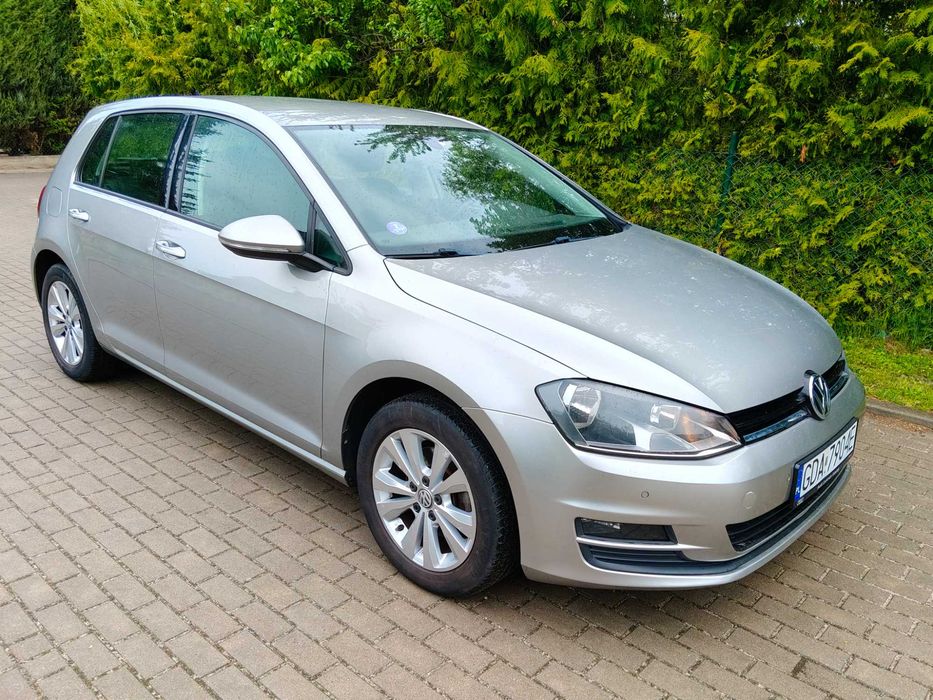 Volkswagen Golf VII 1.2 TSI (BlueMotion Technology) Comfortline
