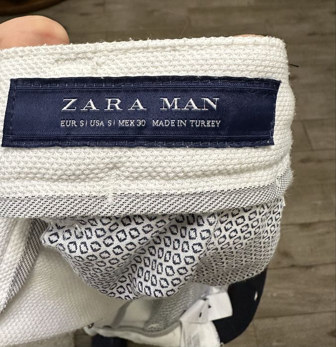 Чоловічі шорти білі