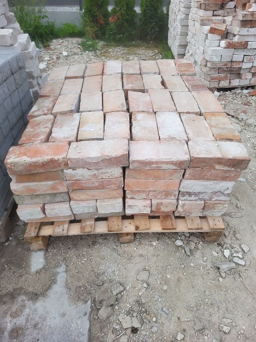 Cegła czerwona z rozbiórki