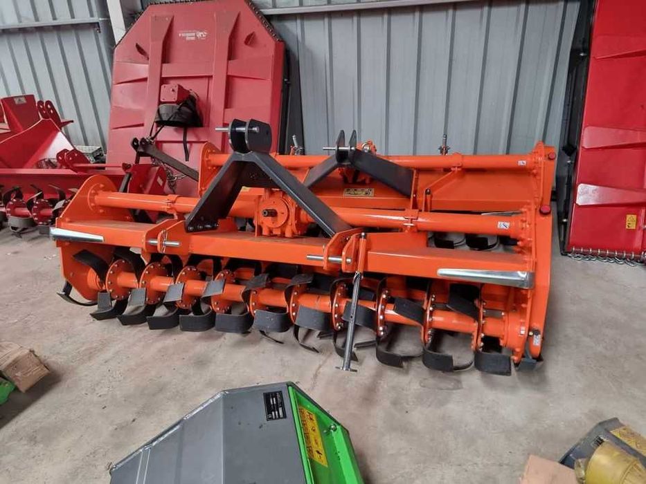 Fresa Agricola de 2.20 de corte reforçada transmissão de carretos Nova