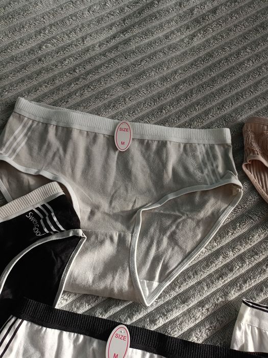 Sprzedam nowy komplet majtek damskich