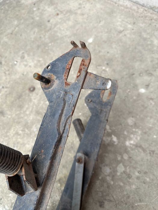 Маятник вилка  "Дельта"  Альфа