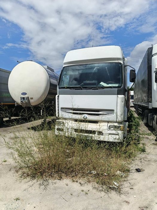Разбираю Renault Premium