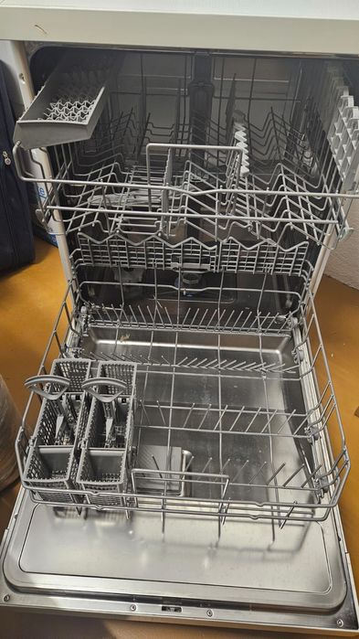 Máquina de Lavar Loiça