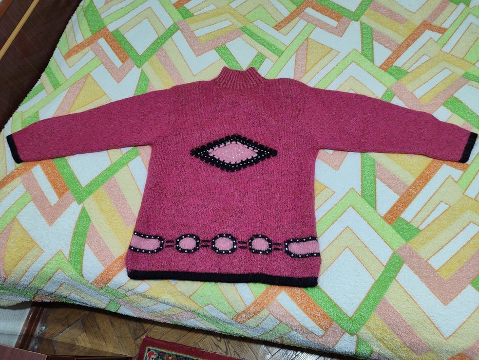 Светр  шерстяний