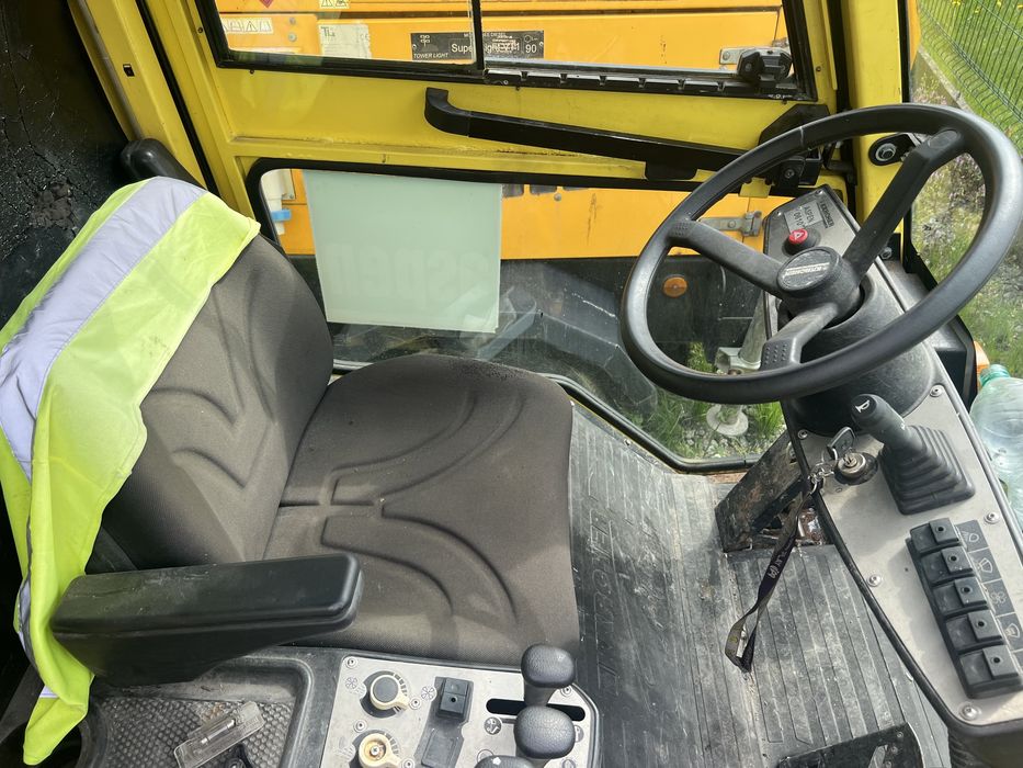 Zamiatarka spalinowa Karcher diesel