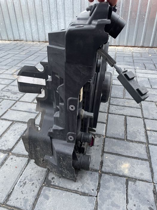 Komplety pas przedni do vw polo 6R 2013 rok