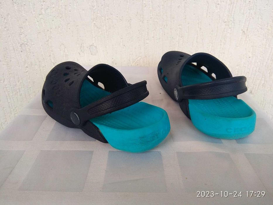 Шлепки Crocs р.27