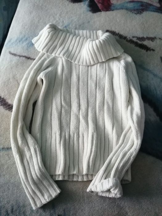 Vendo várias roupas de senhora por apenas 7€