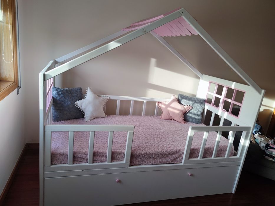 Cama dupla de criança
