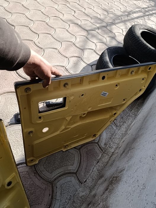 Обшивки дверей дверные карты ваз 2109-2114-2115-21099