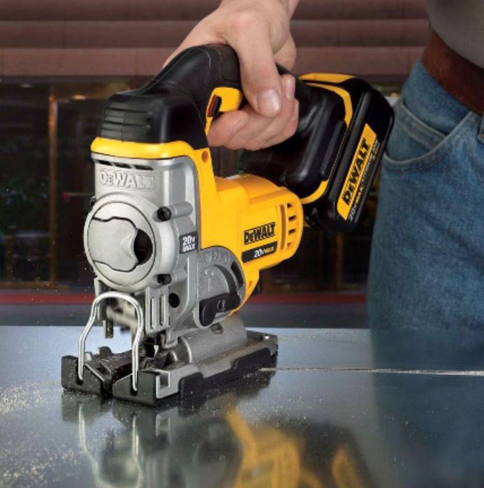 Dewalt Tico. -  Tico