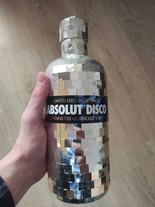 Футляр-чехол absolut disco vodka и бутылочка