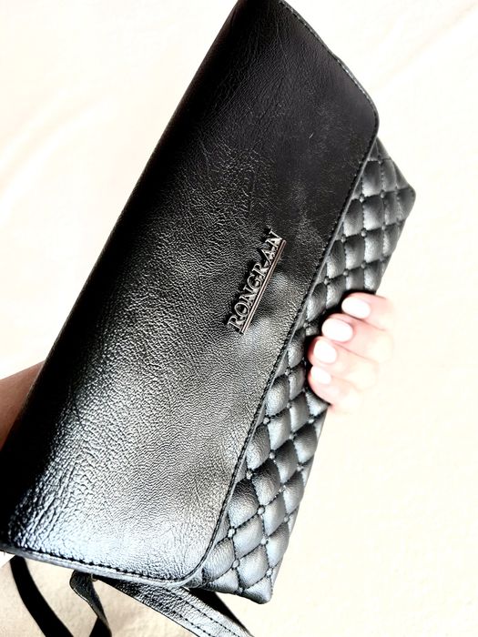 Клатч новий