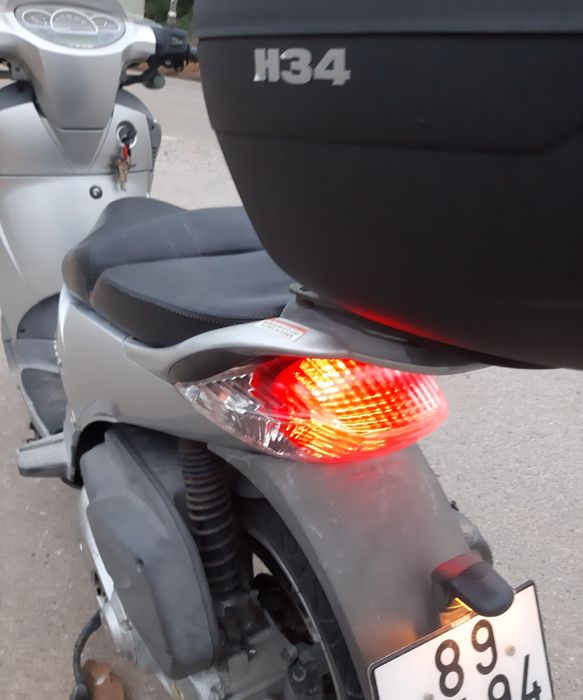 Scooter Aprilia scarabeo 125c grupo Piaggio