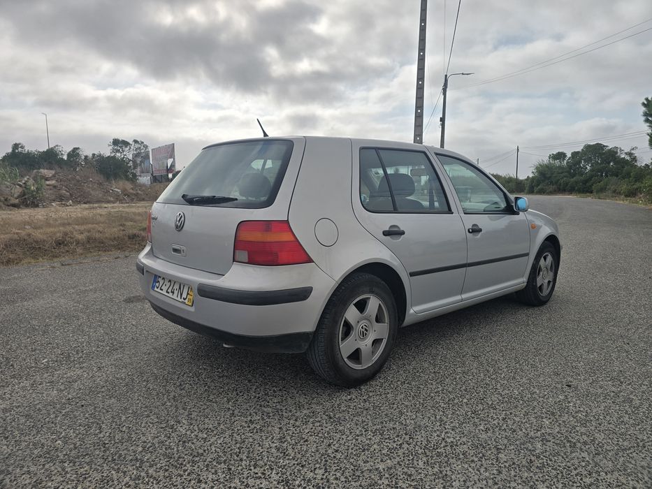 Volkswagen Golf 1.4i