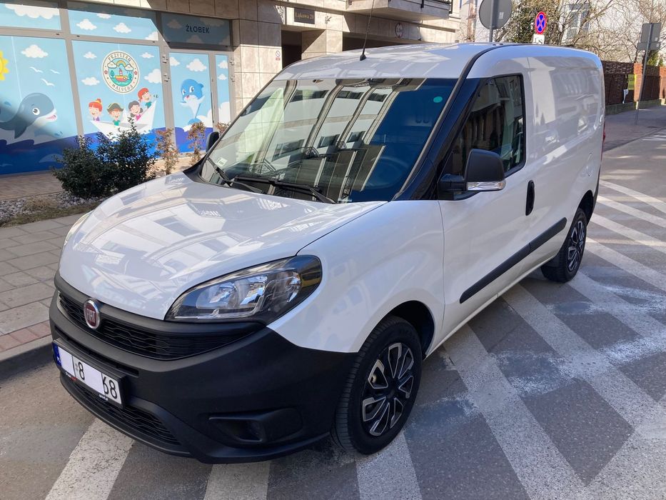Fiat Doblo Jak NOWY Z POLSKIEGO Salonu Najlepszy Silnik 2 X Opony