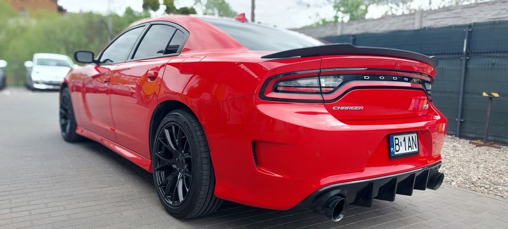 PIĘKNY DODGE CHARGER  R T* 5.7 HEMI * 133000 km Przebieg