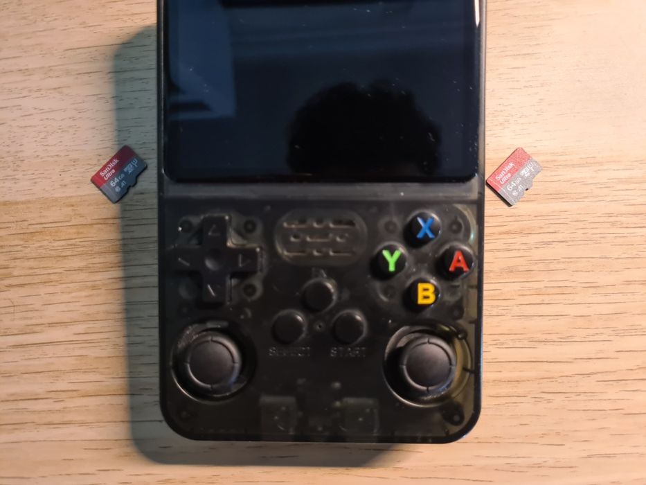 Consola retro R36S