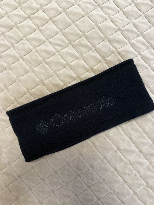 Нова флісова повʼязка на голову Columbia.