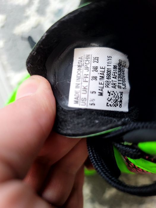 Продам фірмові футзалки бампи  Adidas  ASE 16.3