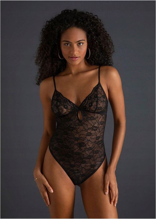 Venus body koronkowe ze stringami ouvert 48/50.