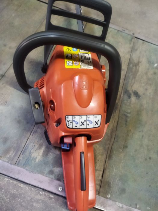 Бензопила Husqvarna 240