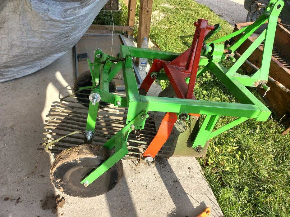 Копачка до трактора