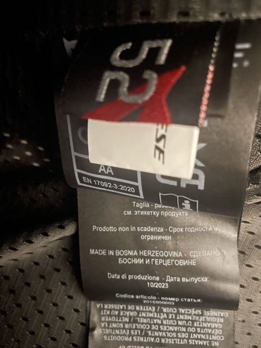 Calças da dainese, tamanho 52