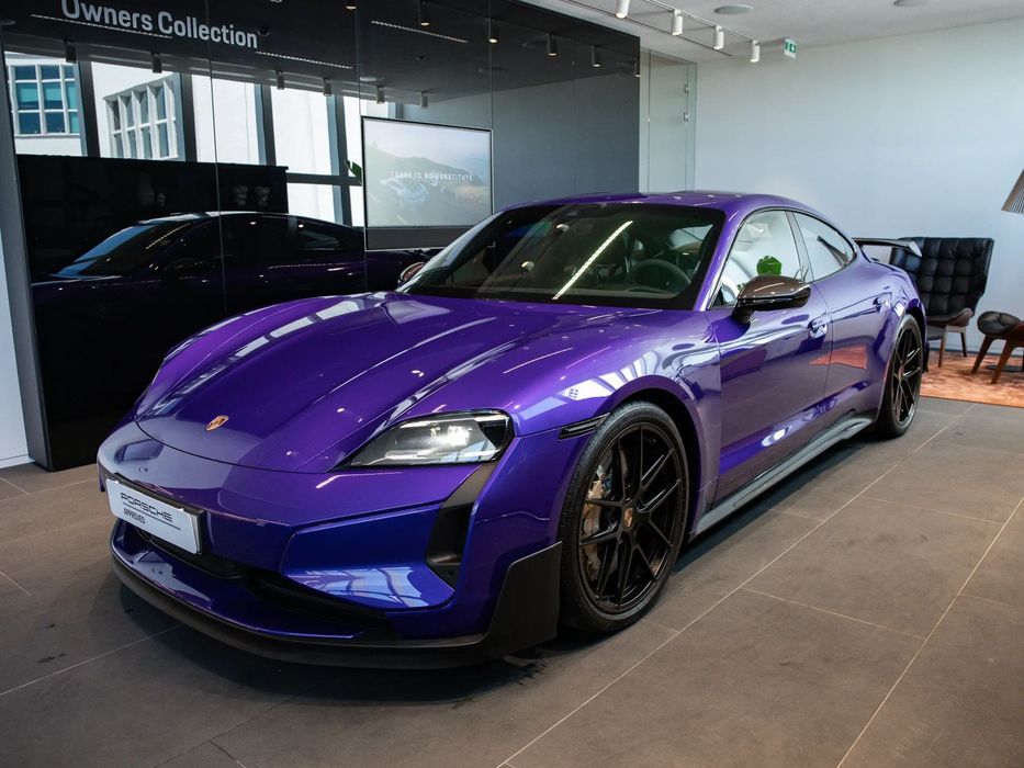 Porsche Taycan Turbo GT Weissach