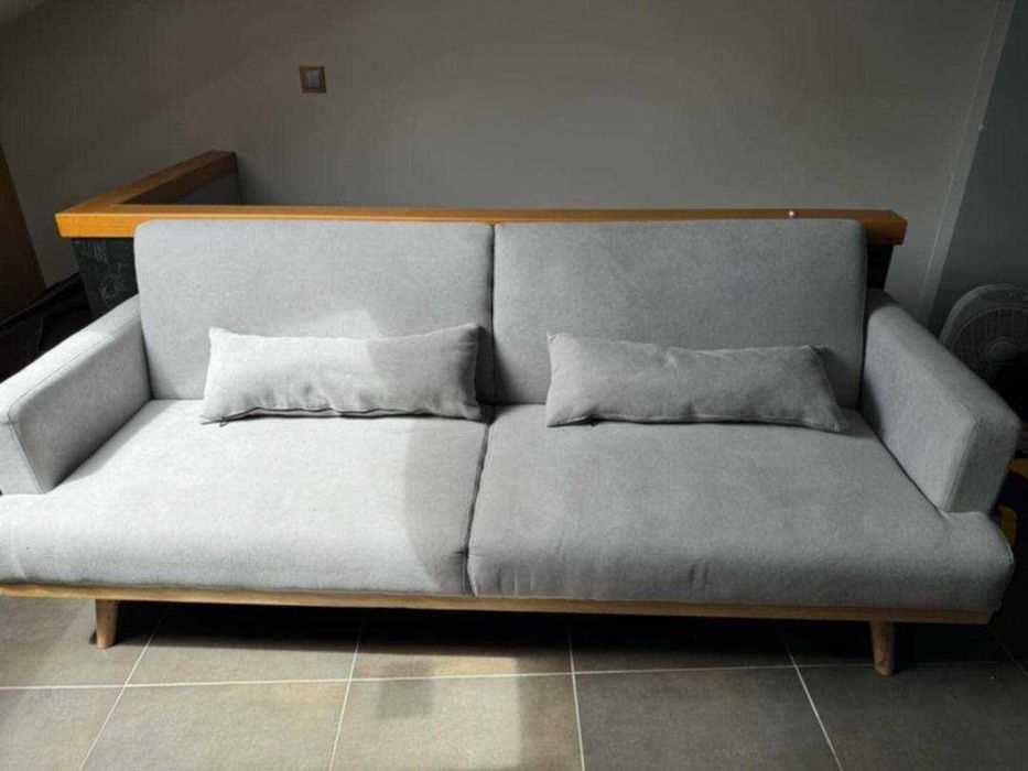 Sofa cama com pouco uso
