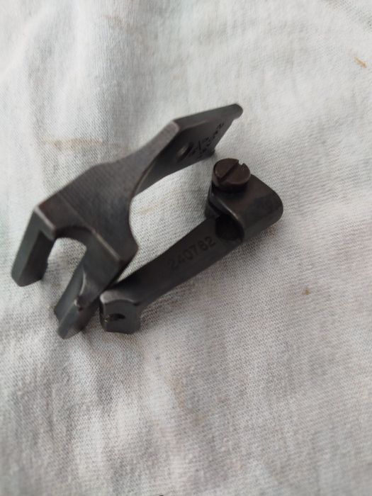 Продам крокуючу лапку